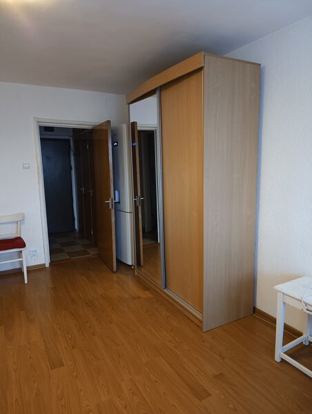 Drumul Taberei, Favorit Metrou, Clinica Medlife, garsoniera cf. 1,